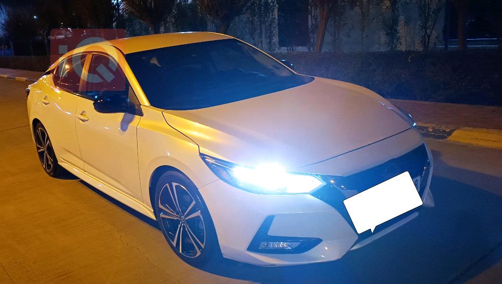 نيسان سنترا